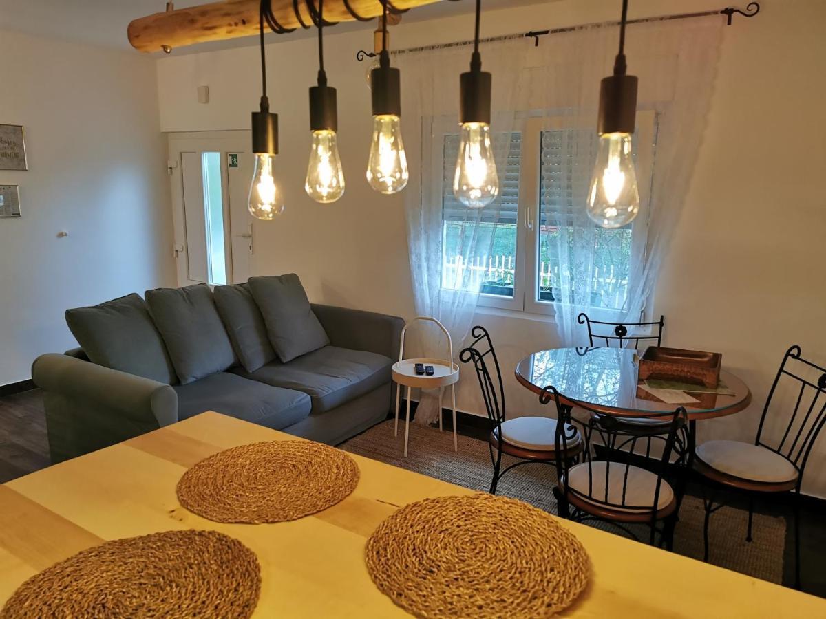 Holiday Home Bulog Sinac Bagian luar foto