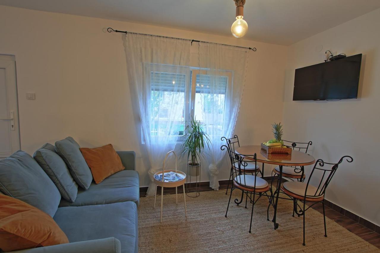 Holiday Home Bulog Sinac Bagian luar foto