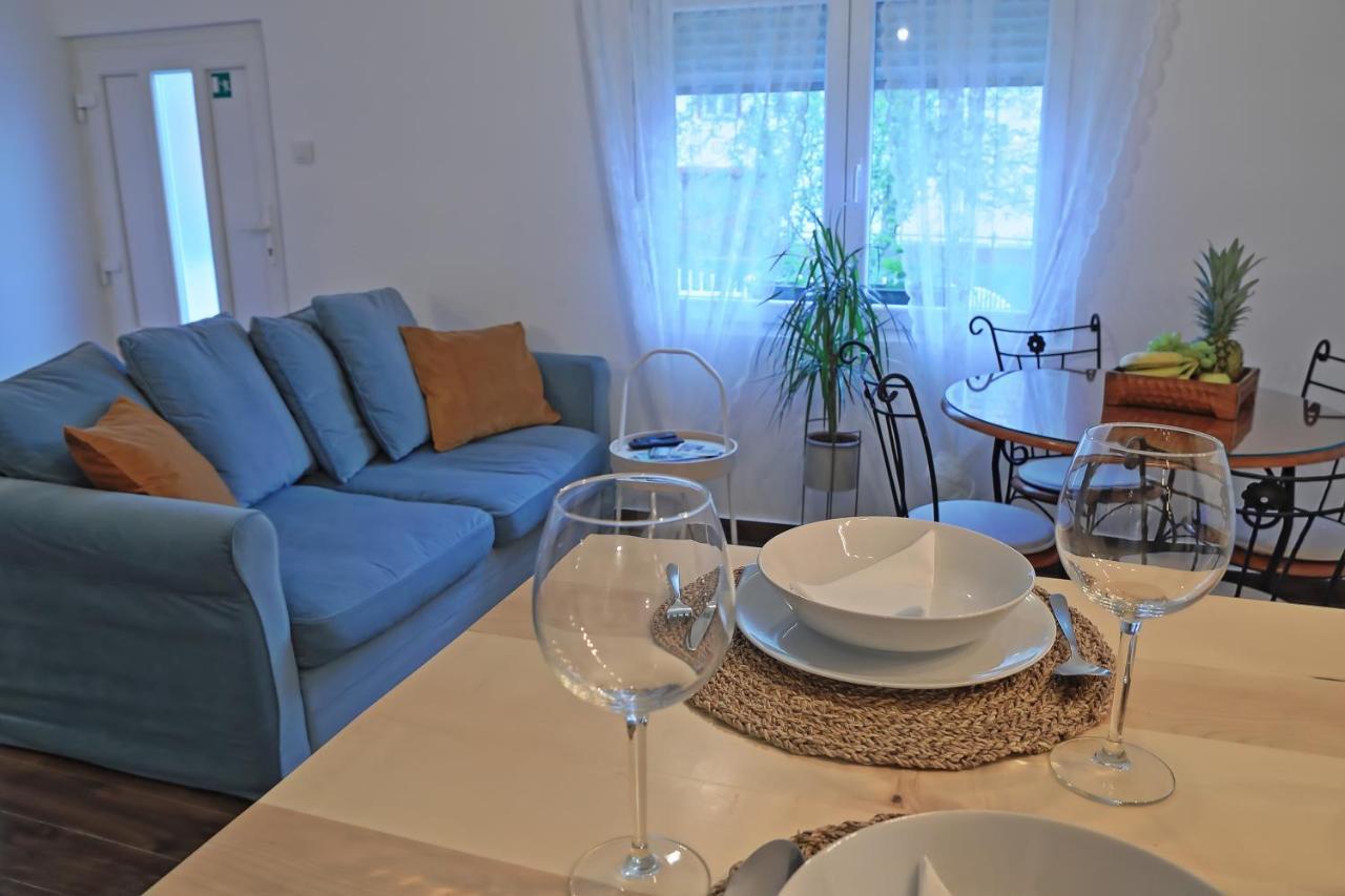 Holiday Home Bulog Sinac Bagian luar foto