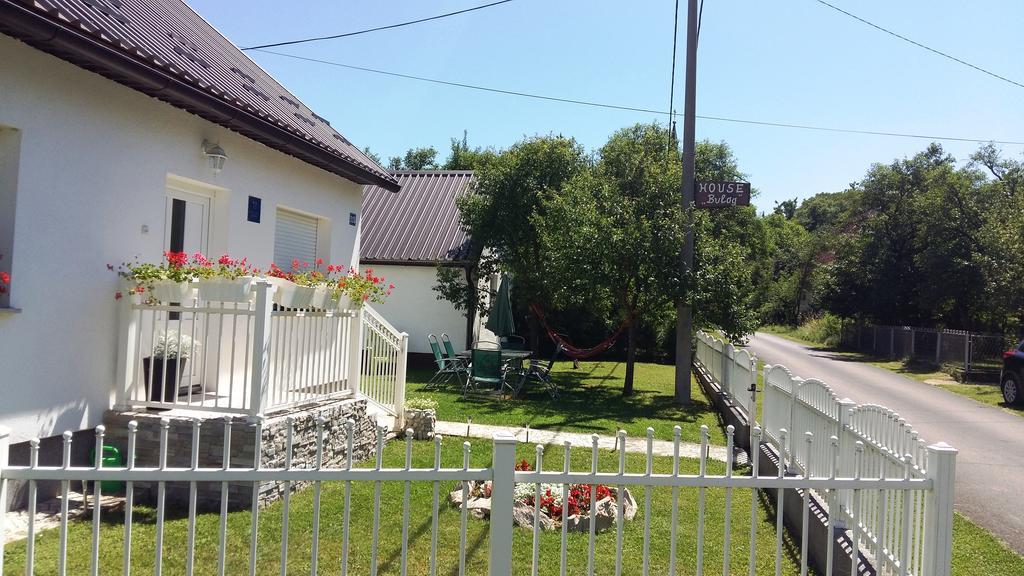 Holiday Home Bulog Sinac Bagian luar foto