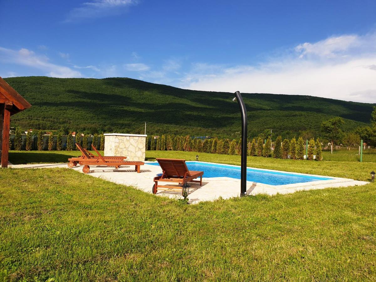 Holiday Home Bulog Sinac Bagian luar foto